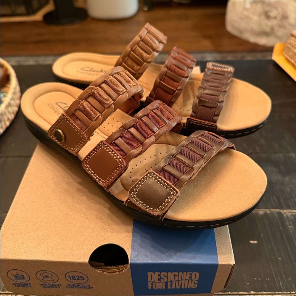 Clarks Laurieann Hope Brown Sandals